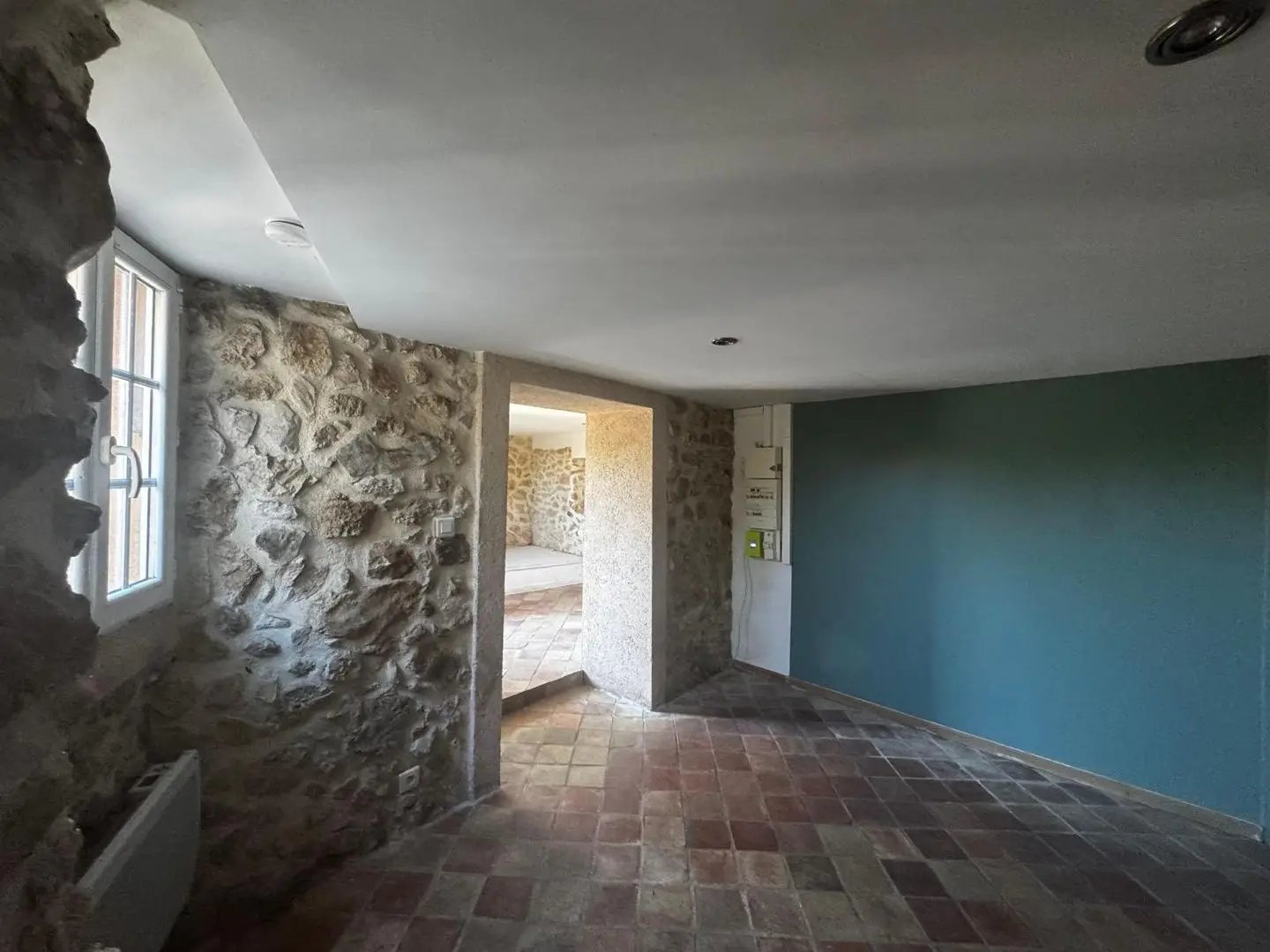 Appartement à louer, 24m², Rougiers