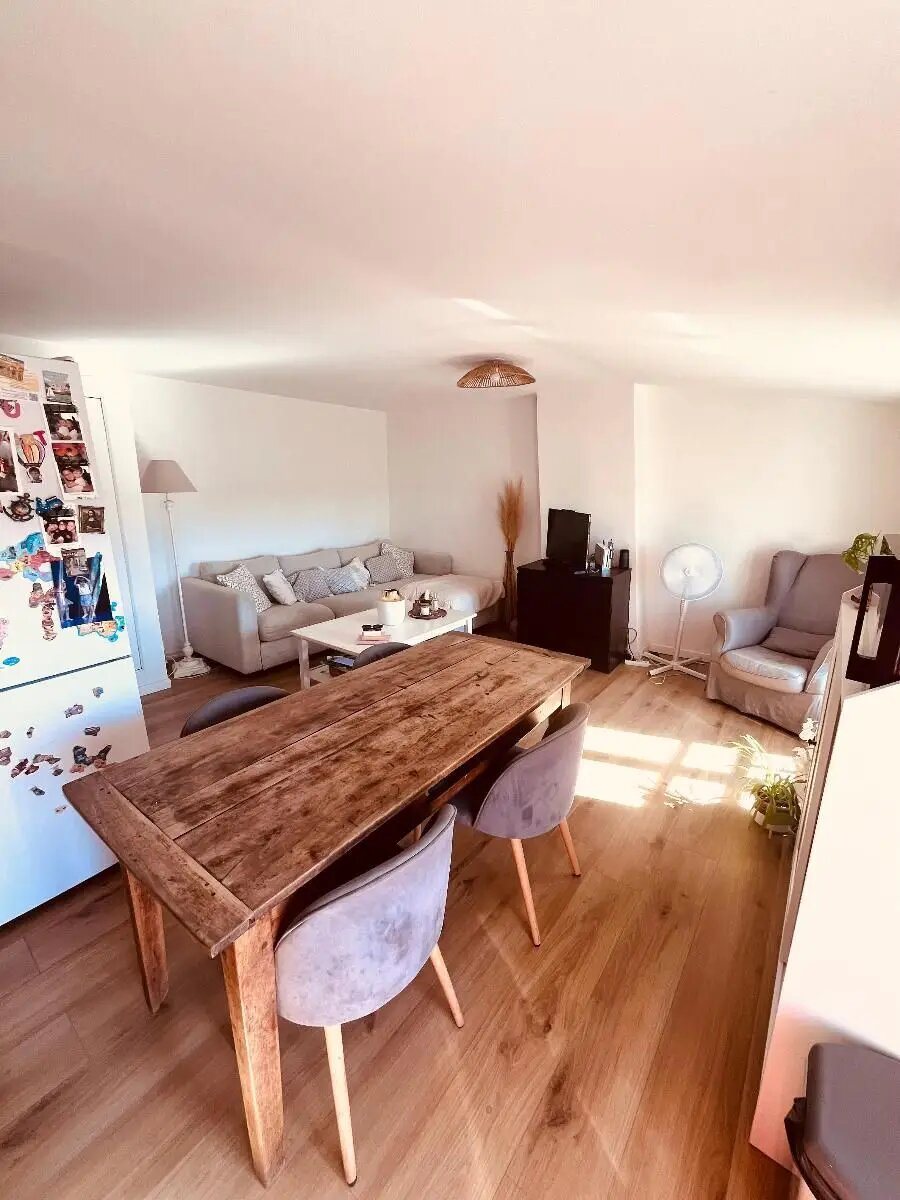 Appartement à louer, 57m², Saint-Maximin-la-Sainte-Baume