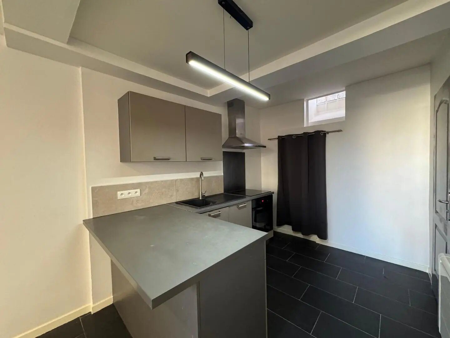 Appartement à louer, 27m², Tourves