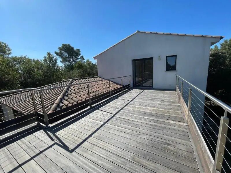 Maison à louer, 121m², Saint-Maximin-la-Sainte-Baume