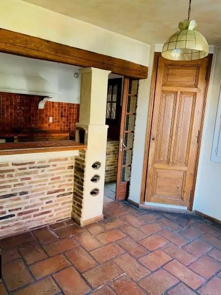 Maison à louer, 170m², Saint-Maximin-la-Sainte-Baume