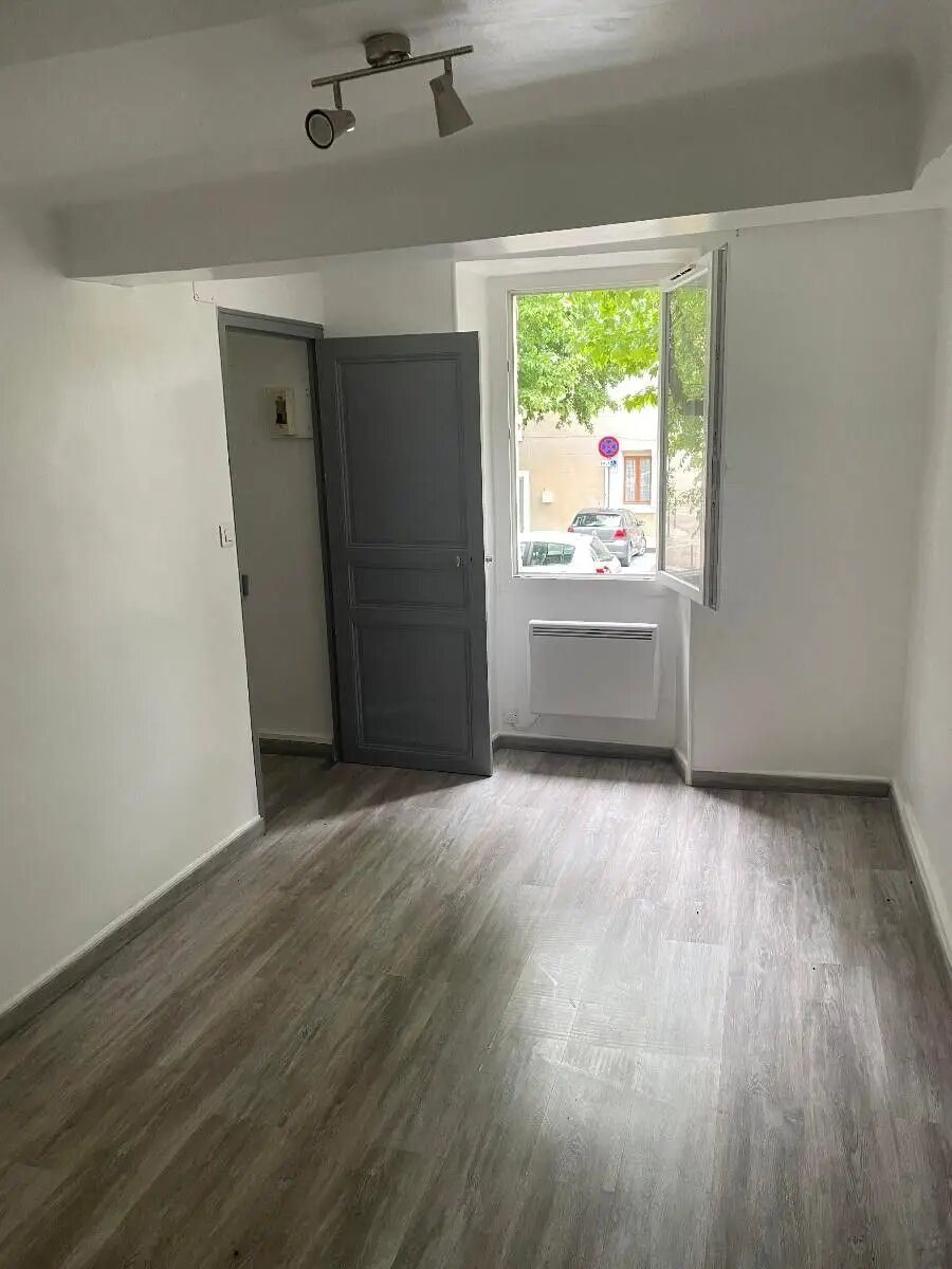 Appartement à louer, 33m², Brue-Auriac