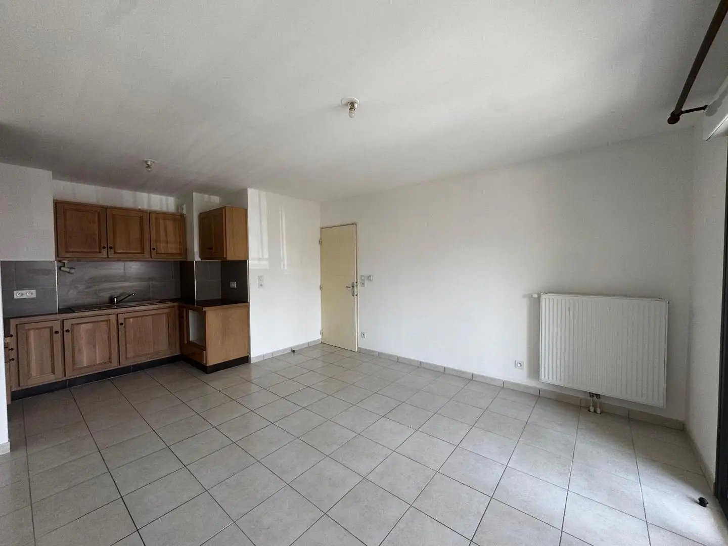 Appartement à vendre, 42m², Saint-Maximin-la-Sainte-Baume