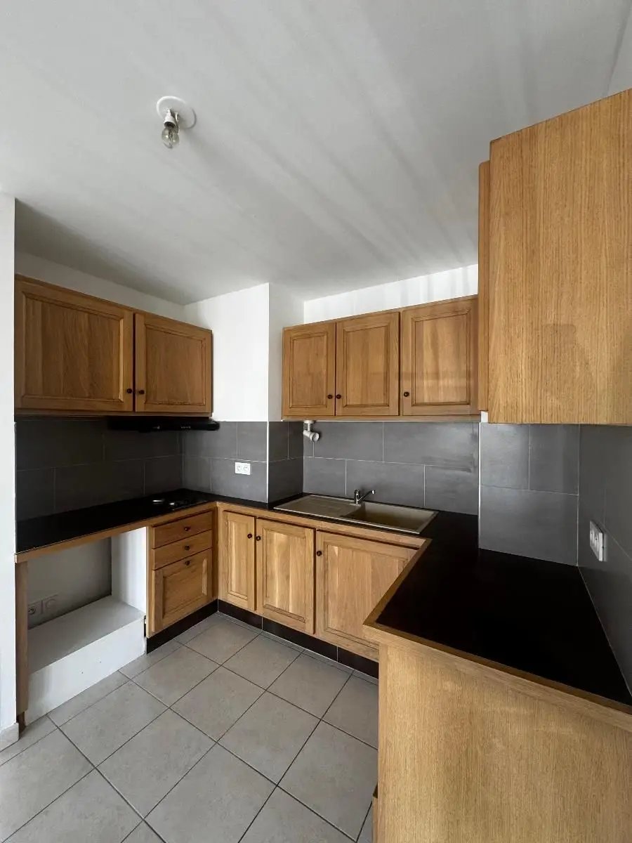 Appartement à vendre, 42m², Saint-Maximin-la-Sainte-Baume