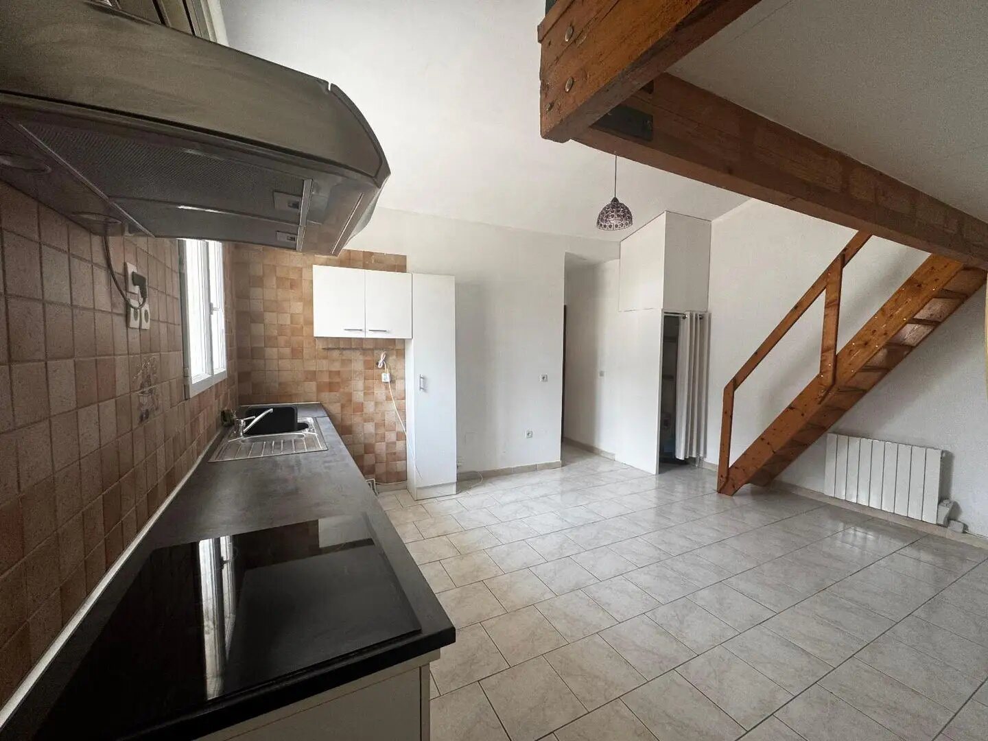 Appartement à louer, 37m², Saint-Maximin-la-Sainte-Baume
