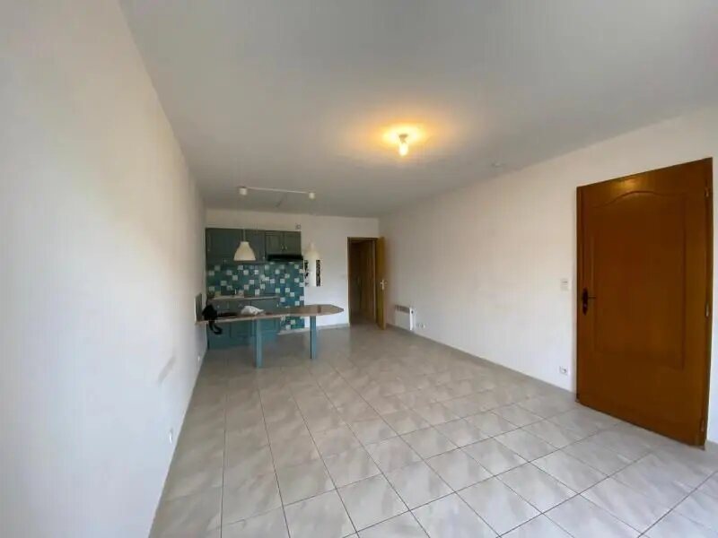 Appartement à louer, 57m², Seillons-Source-d'Argens