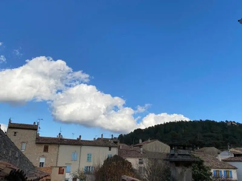Appartement à louer, 70m², Tourves