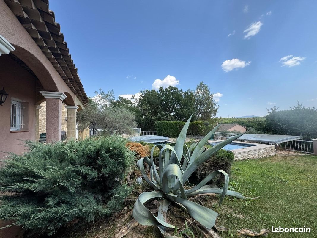 Maison à vendre, 234m², Saint-Maximin-la-Sainte-Baume