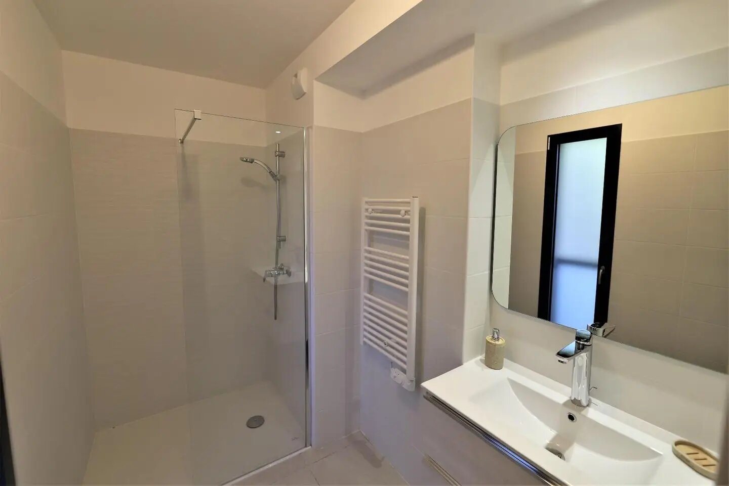 Appartement à louer, 48m², Aix-en-Provence