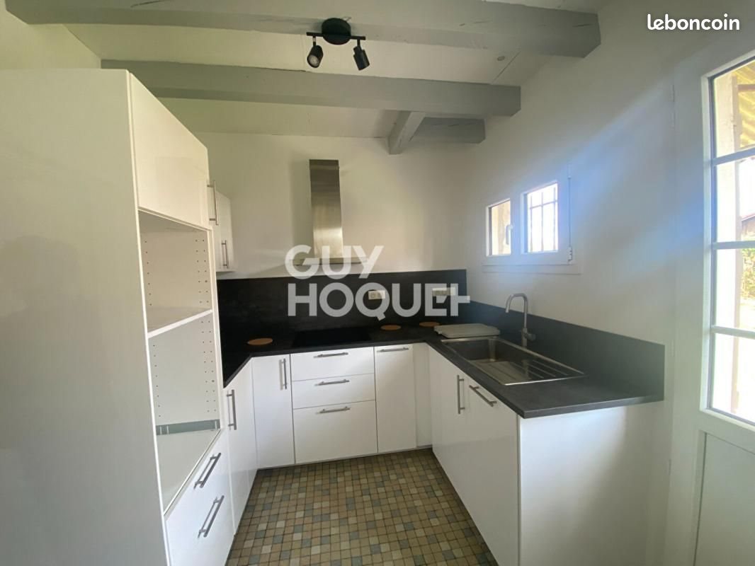 Maison à louer, 76m², Sabres