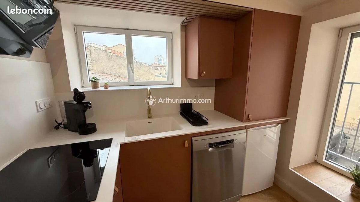 Appartement à louer, 17m², Millau