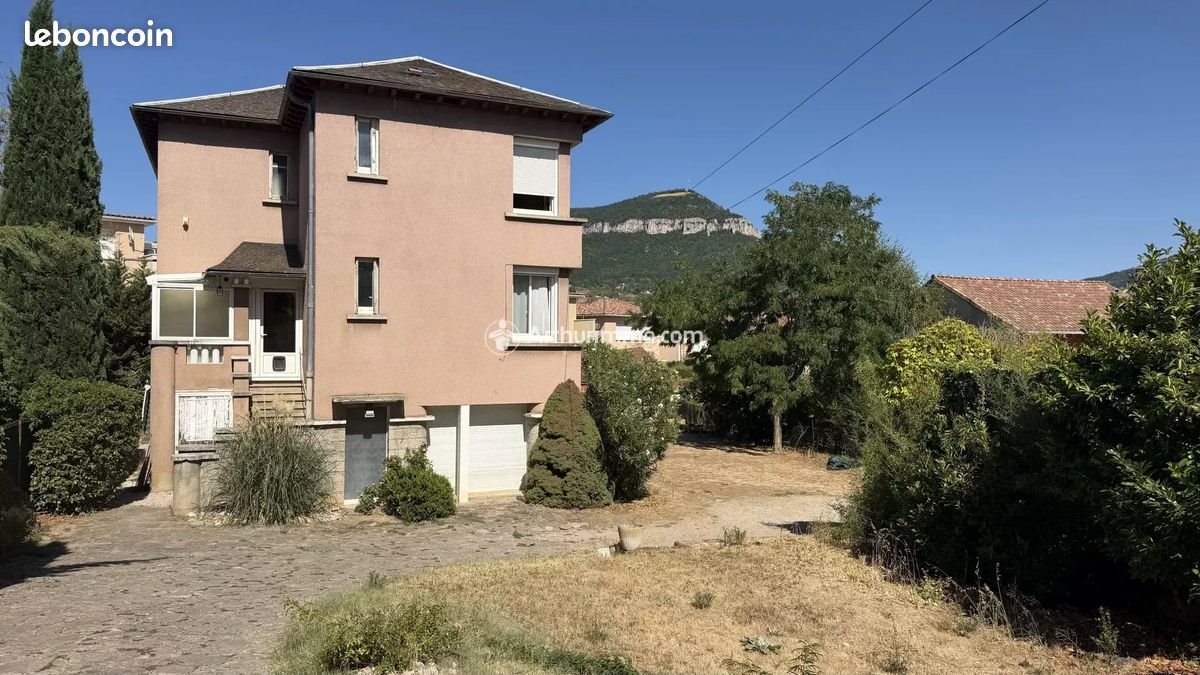 Maison à vendre, 165m², Millau