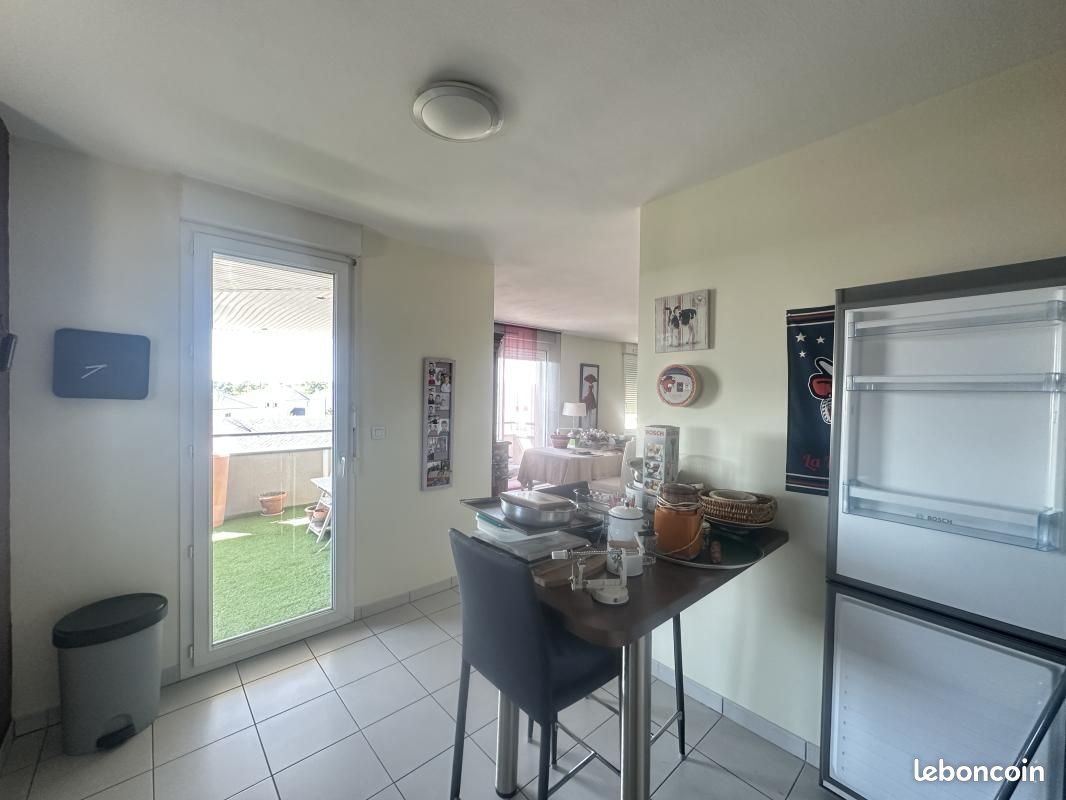 Appartement à louer, 68m², Luc-la-Primaube
