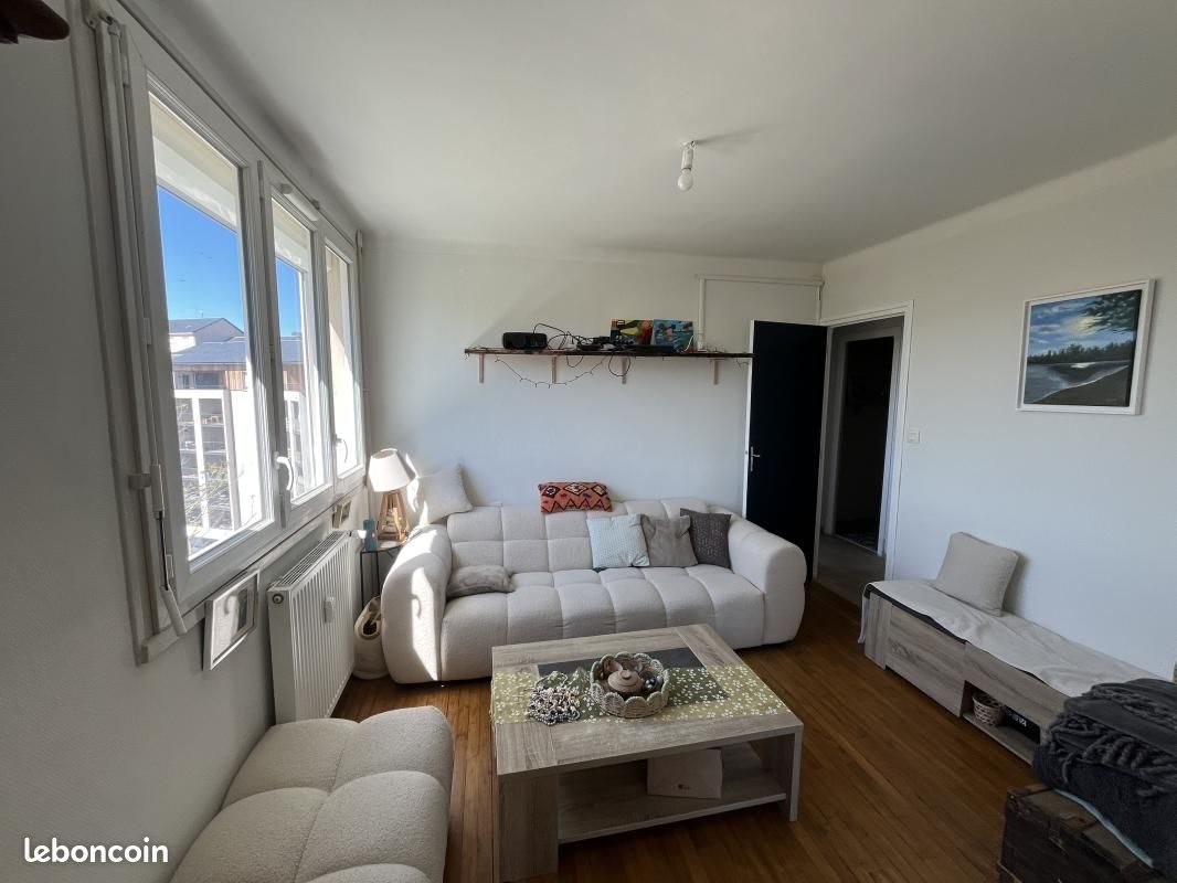 Appartement à louer, 69m², Rodez