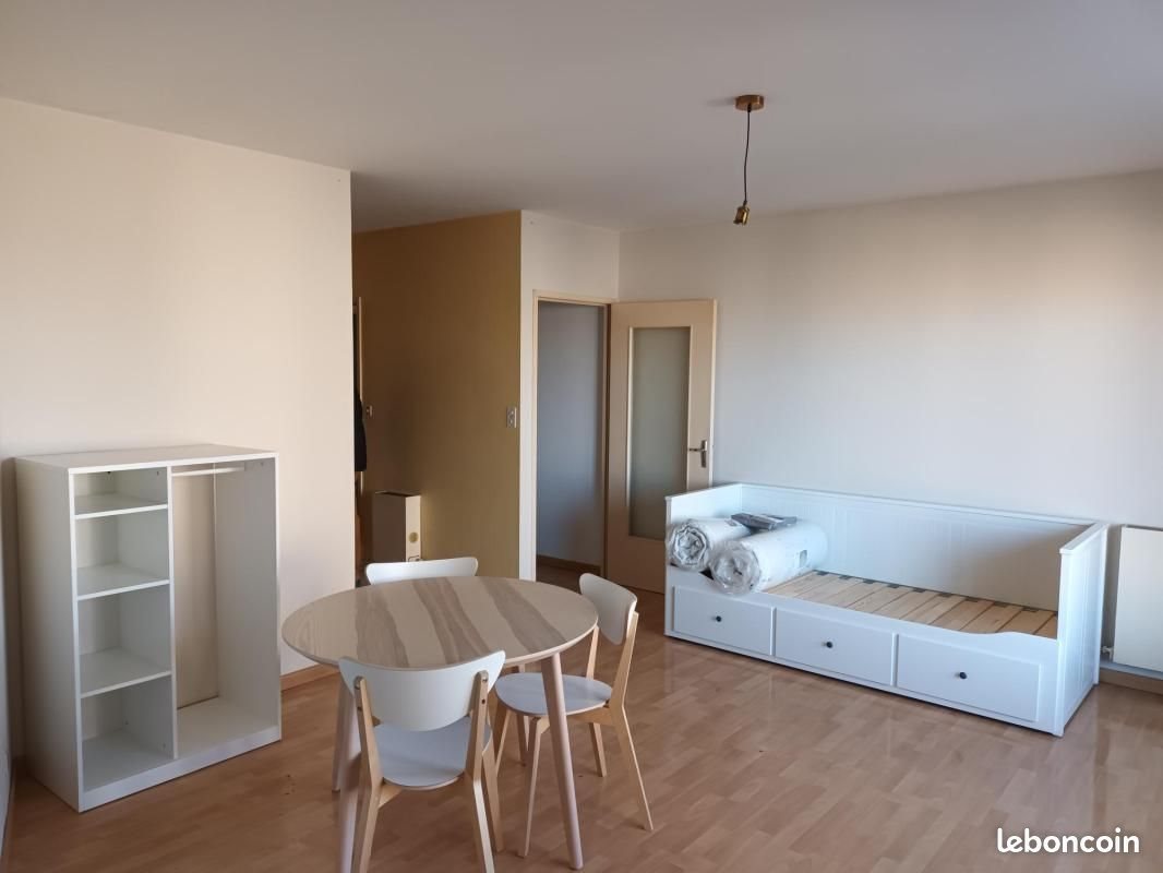 Appartement à louer, 35m², Rodez