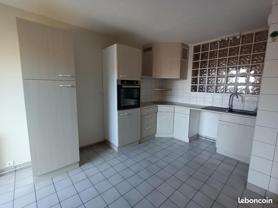 Appartement à louer, 121m², Rodez