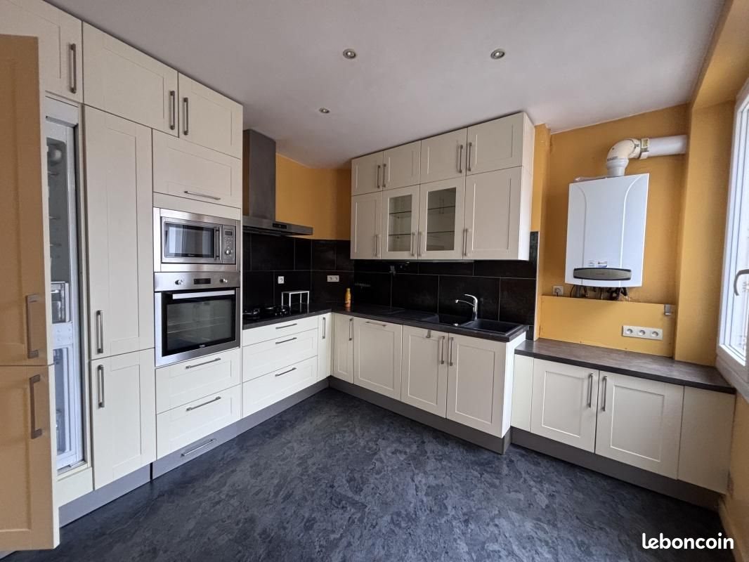 Appartement à louer, 120m², Rodez