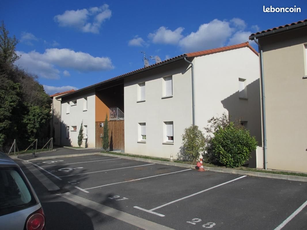 Appartement à louer, 65m², Villefranche-de-Rouergue