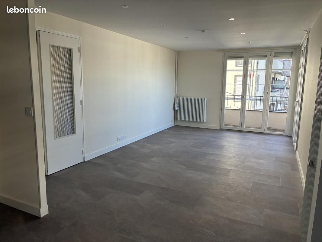 Appartement à louer, 69m², Rodez