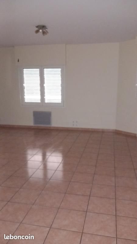 Appartement à louer, 69m², Villefranche-de-Rouergue