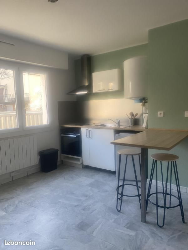 Appartement à louer, 20m², Villefranche-de-Rouergue