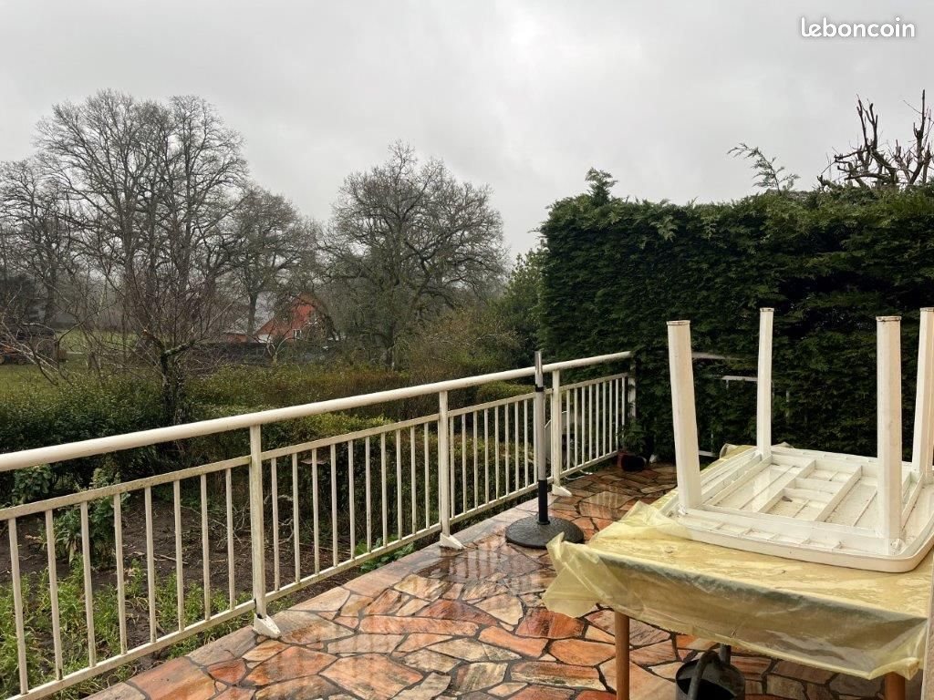 Appartement à louer, 110m², Salles-Curan