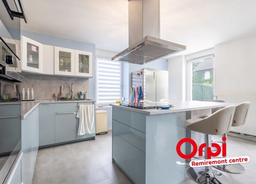 Appartement à vendre, 91m², Saint-Etienne-lès-Remiremont