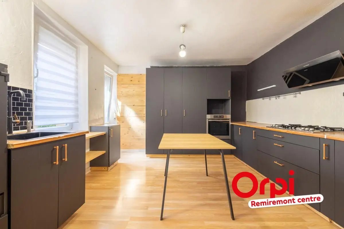 Maison à vendre, 199m², Le Val-d'Ajol