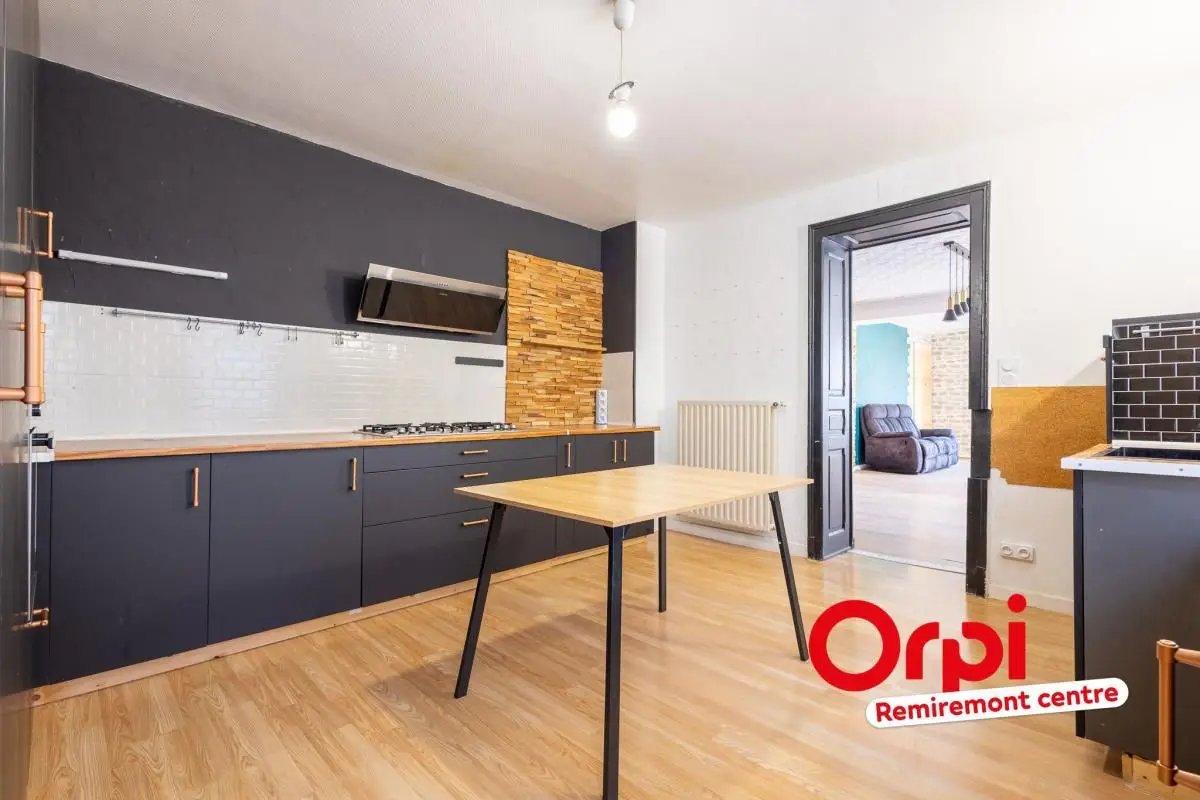Maison à vendre, 199m², Le Val-d'Ajol