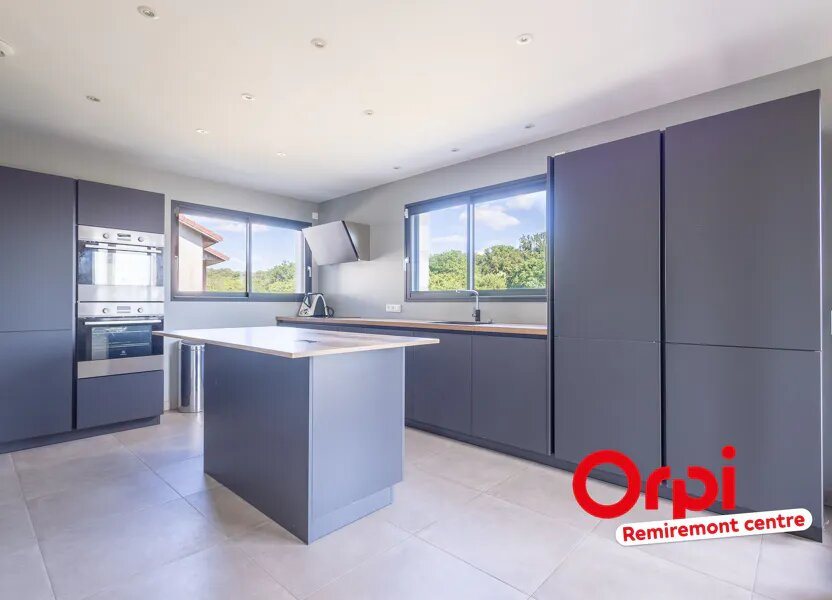 Maison à vendre, 132m², Châtel-sur-Moselle