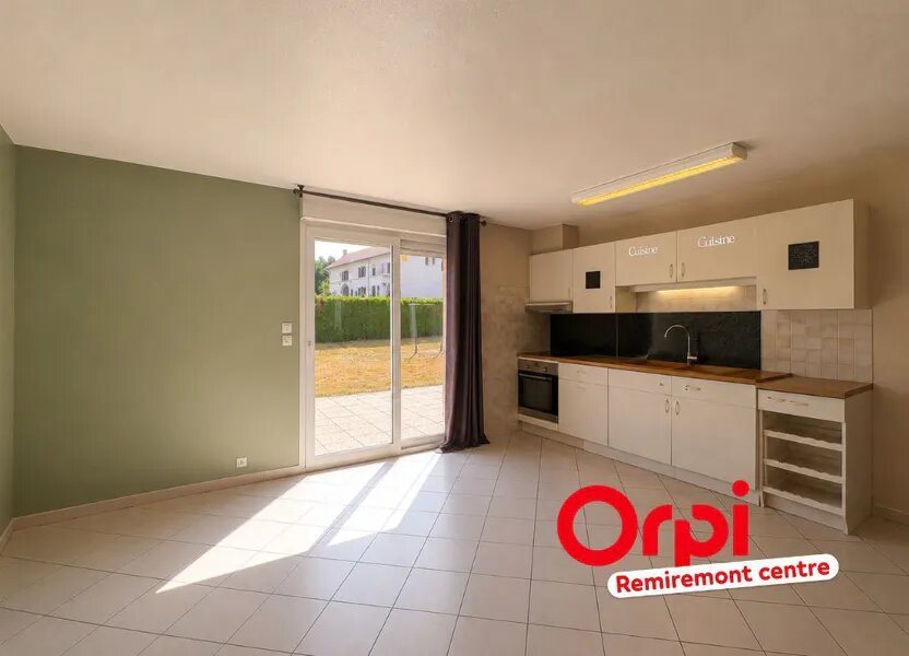 Maison à louer, 96m², Hadol