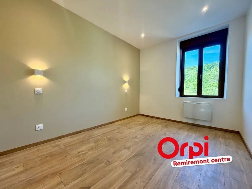 Appartement à vendre, 60m², Saint-Nabord