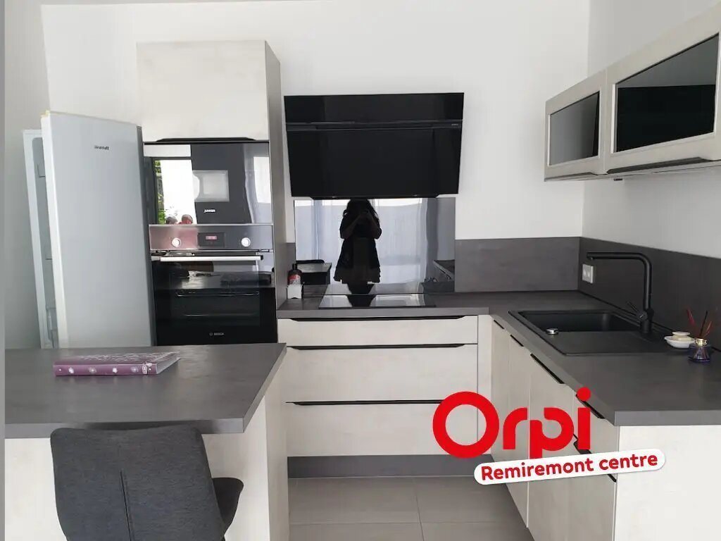 Appartement à louer, 64m², Saint-Etienne-lès-Remiremont