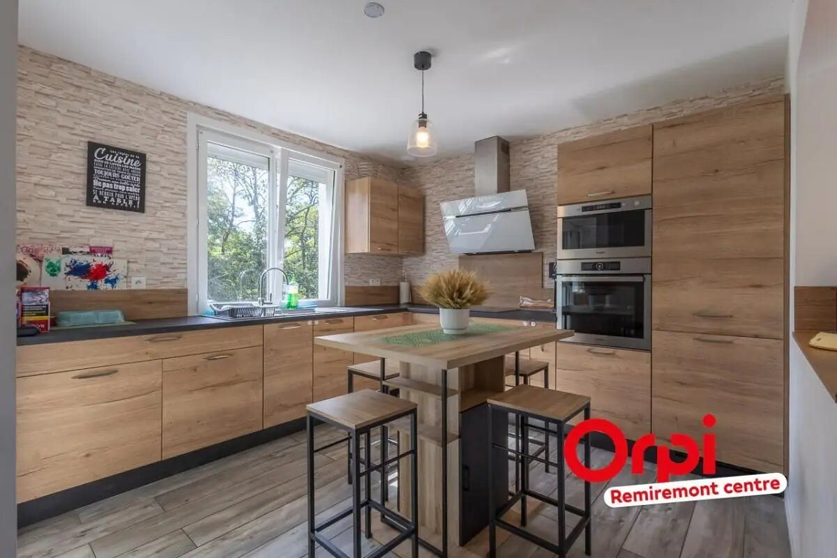 Maison à vendre, 74m², Eloyes