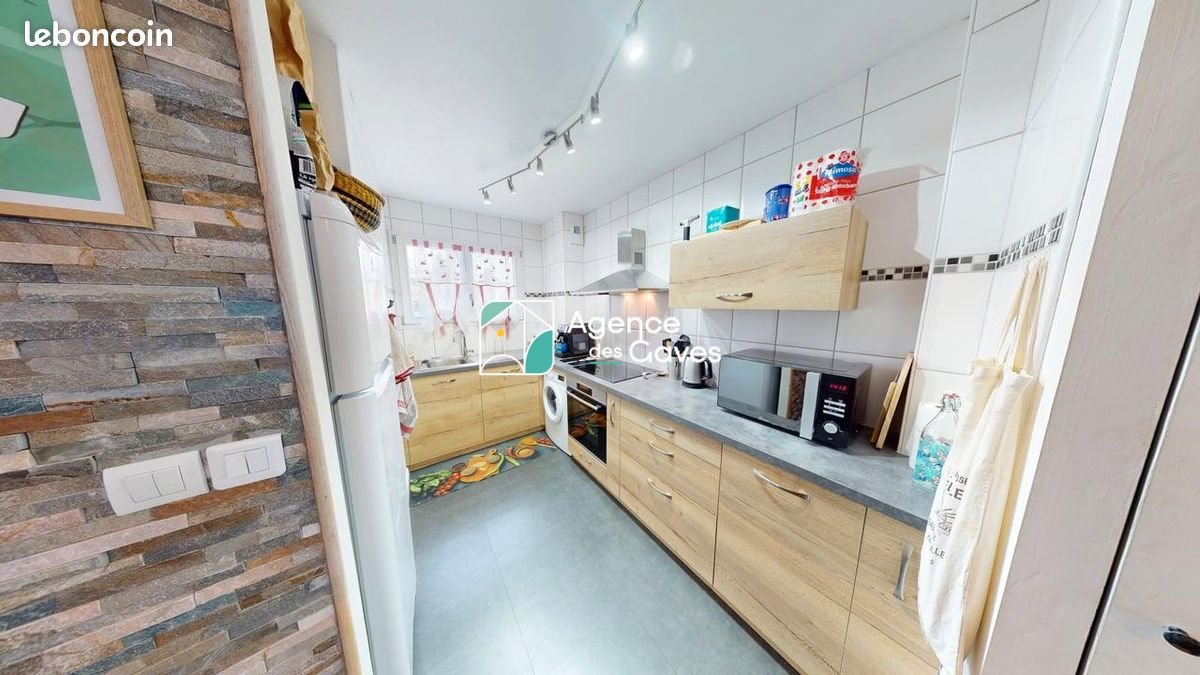 Appartement à vendre, 60m², Oloron-Sainte-Marie