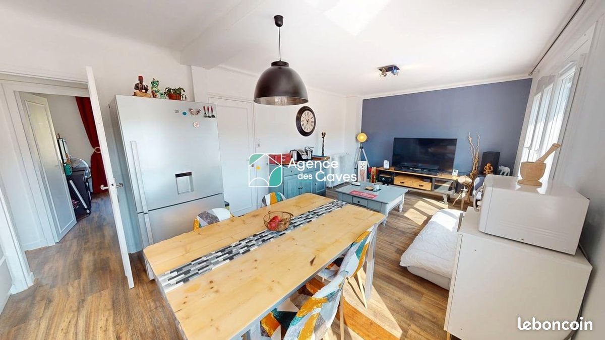 Maison à vendre, 101m², Oloron-Sainte-Marie