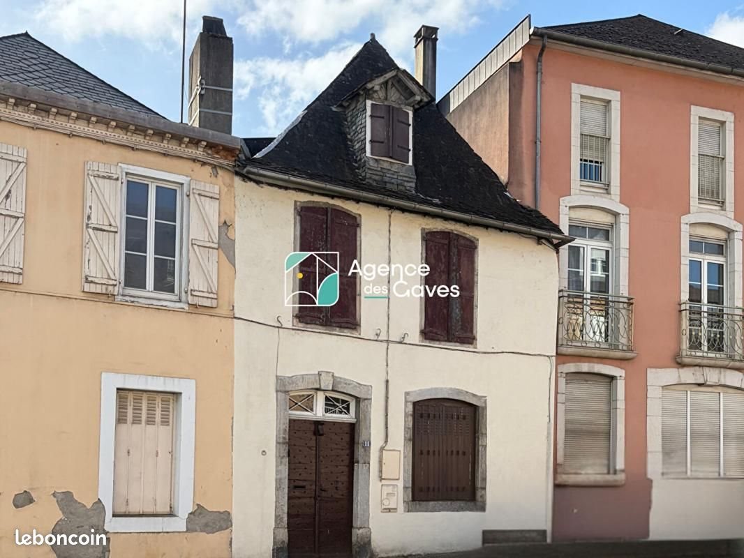 Maison à vendre, 206m², Oloron-Sainte-Marie