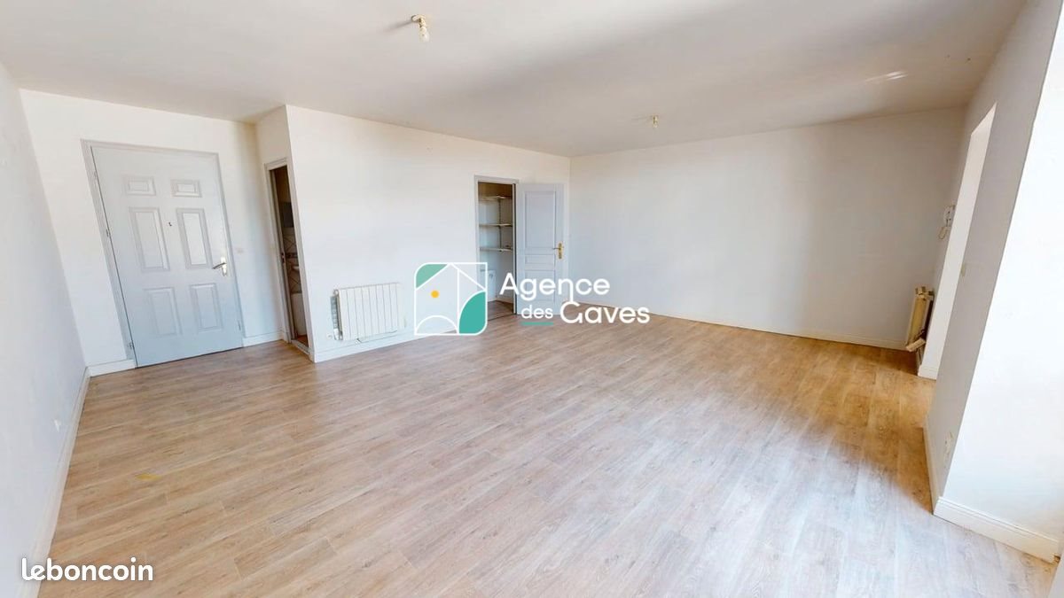 Appartement à vendre, 70m², Oloron-Sainte-Marie