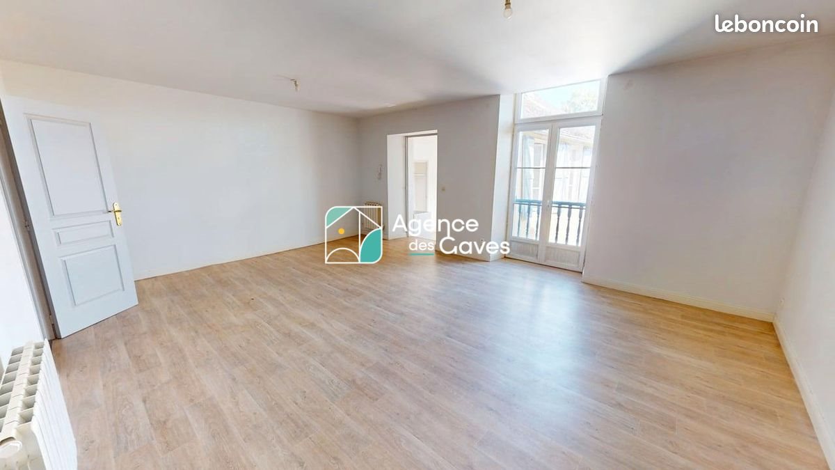 Appartement à vendre, 70m², Oloron-Sainte-Marie