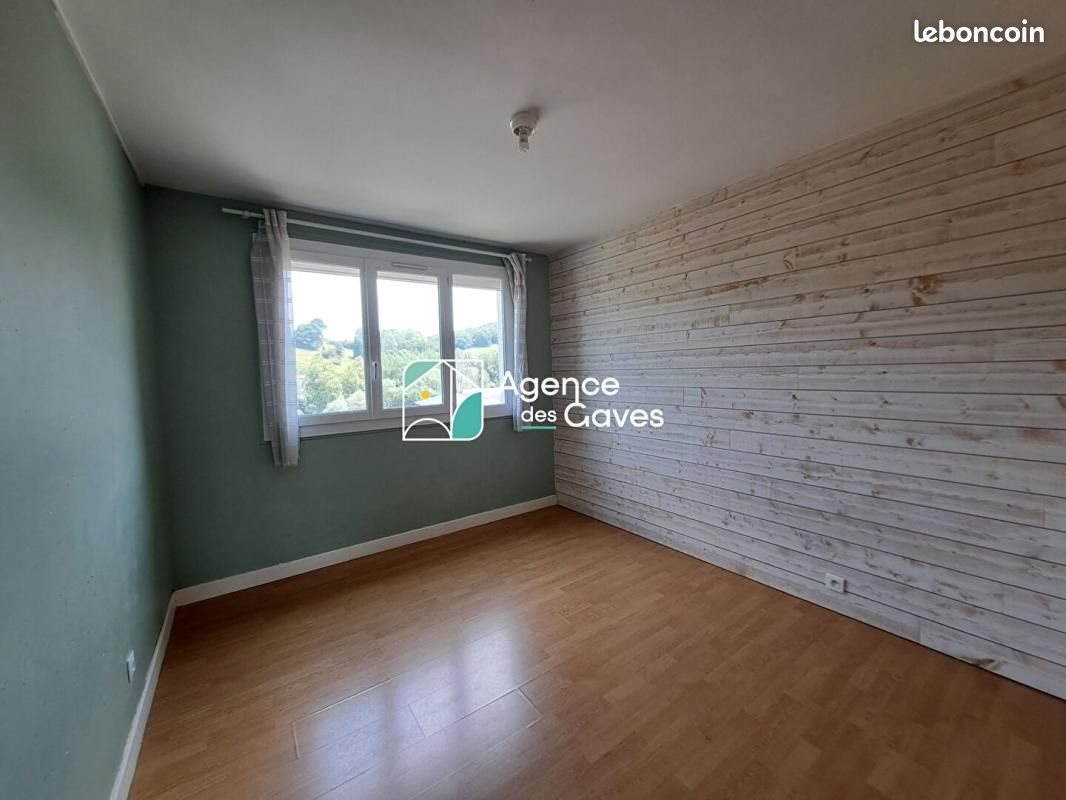 Appartement à vendre, 83m², Oloron-Sainte-Marie