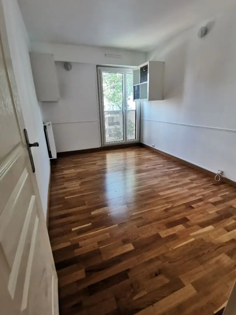 Appartement à louer, 84m², Saint-Leu-la-Forêt