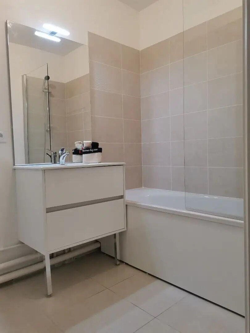 Appartement à louer, 56m², Andilly