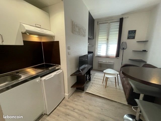 Appartement à louer, 23m², Tours