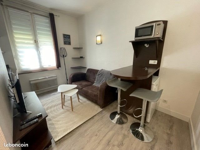 Appartement à louer, 23m², Tours