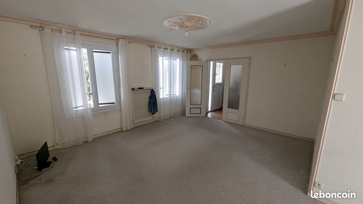Maison à vendre, 78m², Magné
