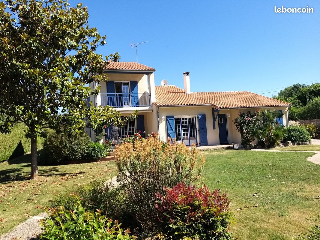 Maison à vendre, 203m², Magné