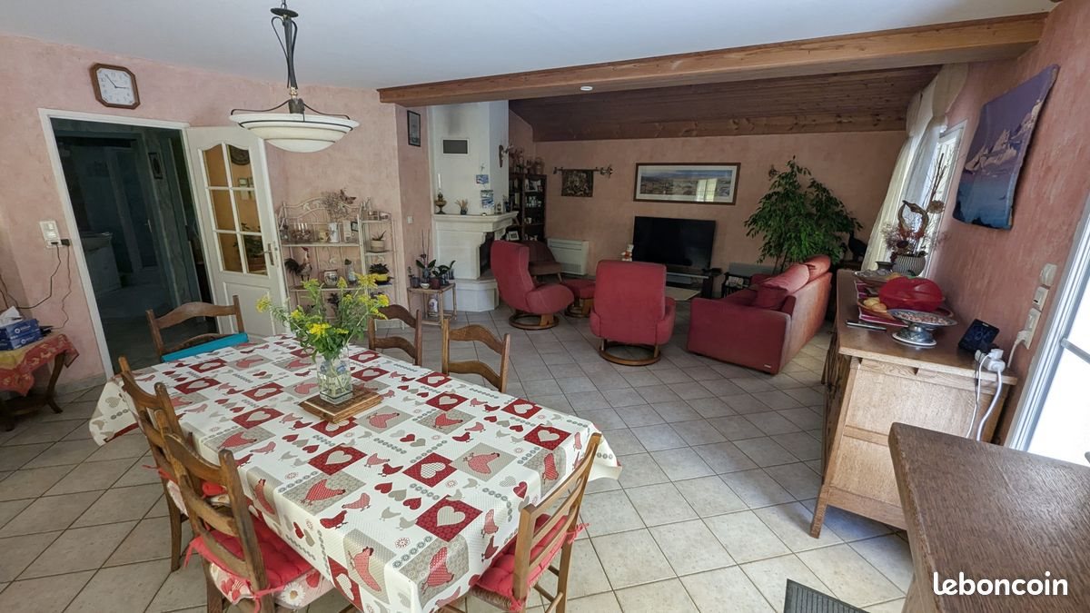 Maison à vendre, 104m², Sansais