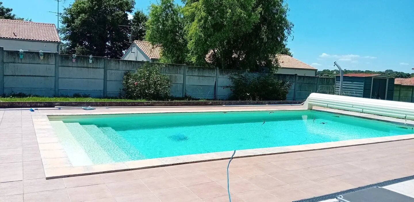 Maison à vendre, 282m², Germond-Rouvre