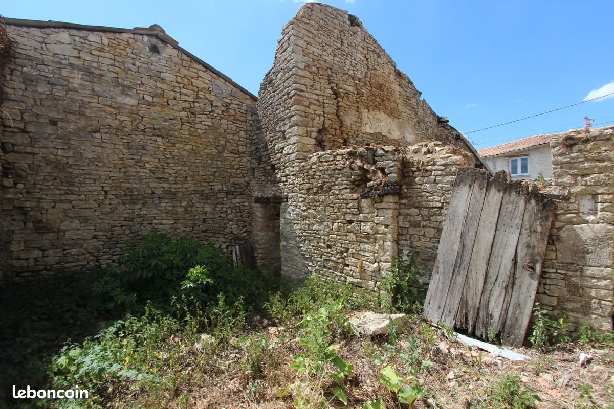 Maison à vendre, 83m², Saint-Georges-de-Noisné