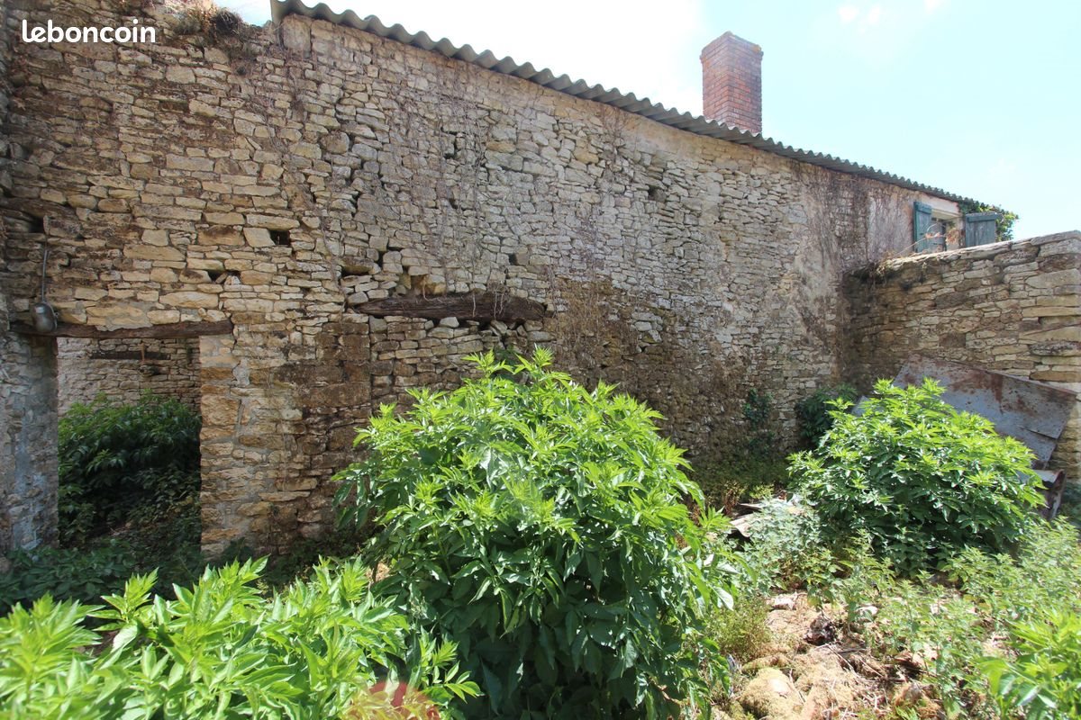Maison à vendre, 83m², Saint-Georges-de-Noisné